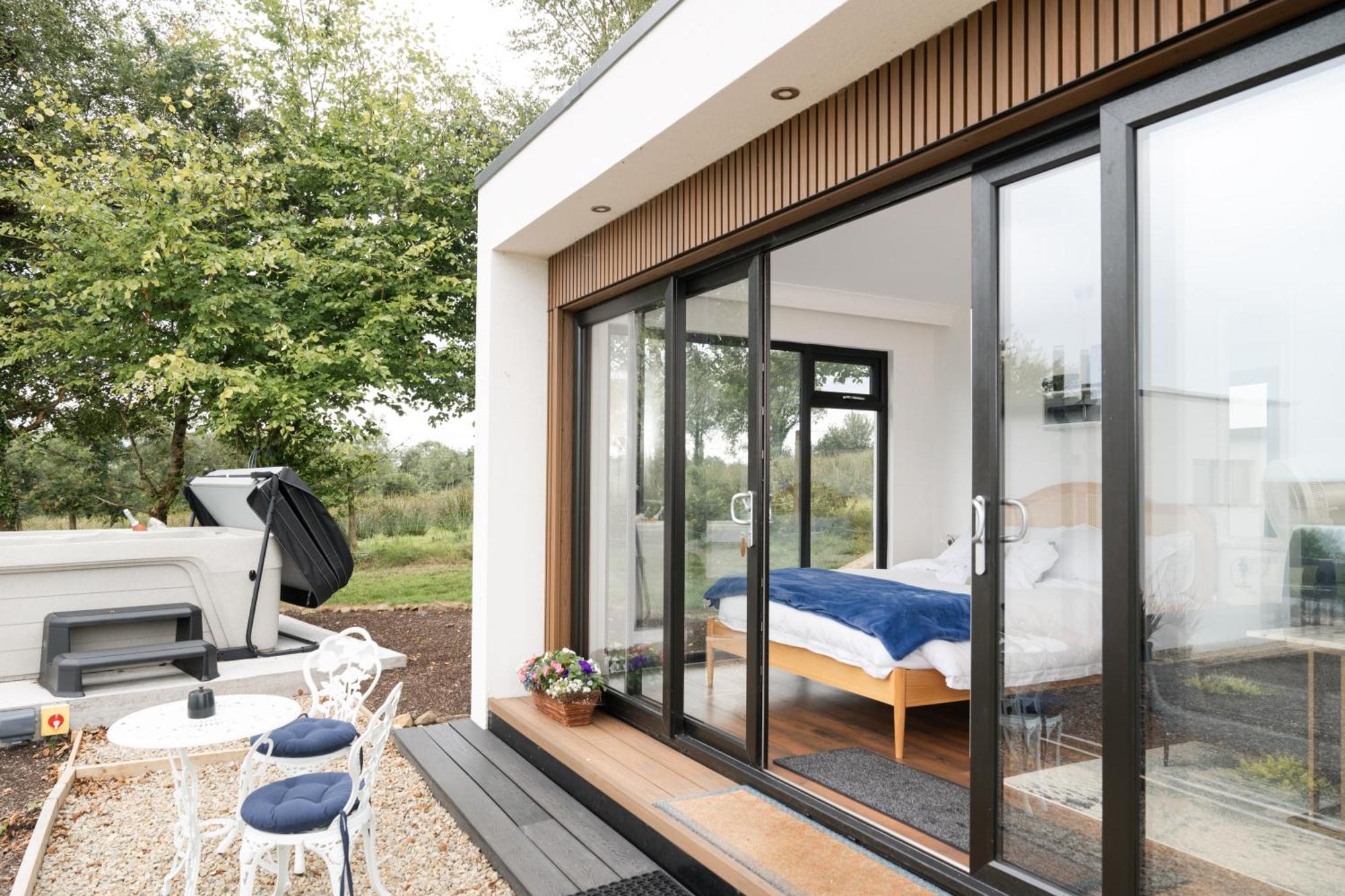 Lakescape - Waterfront Self- Catering Cabins Enniskillen Zewnętrze zdjęcie