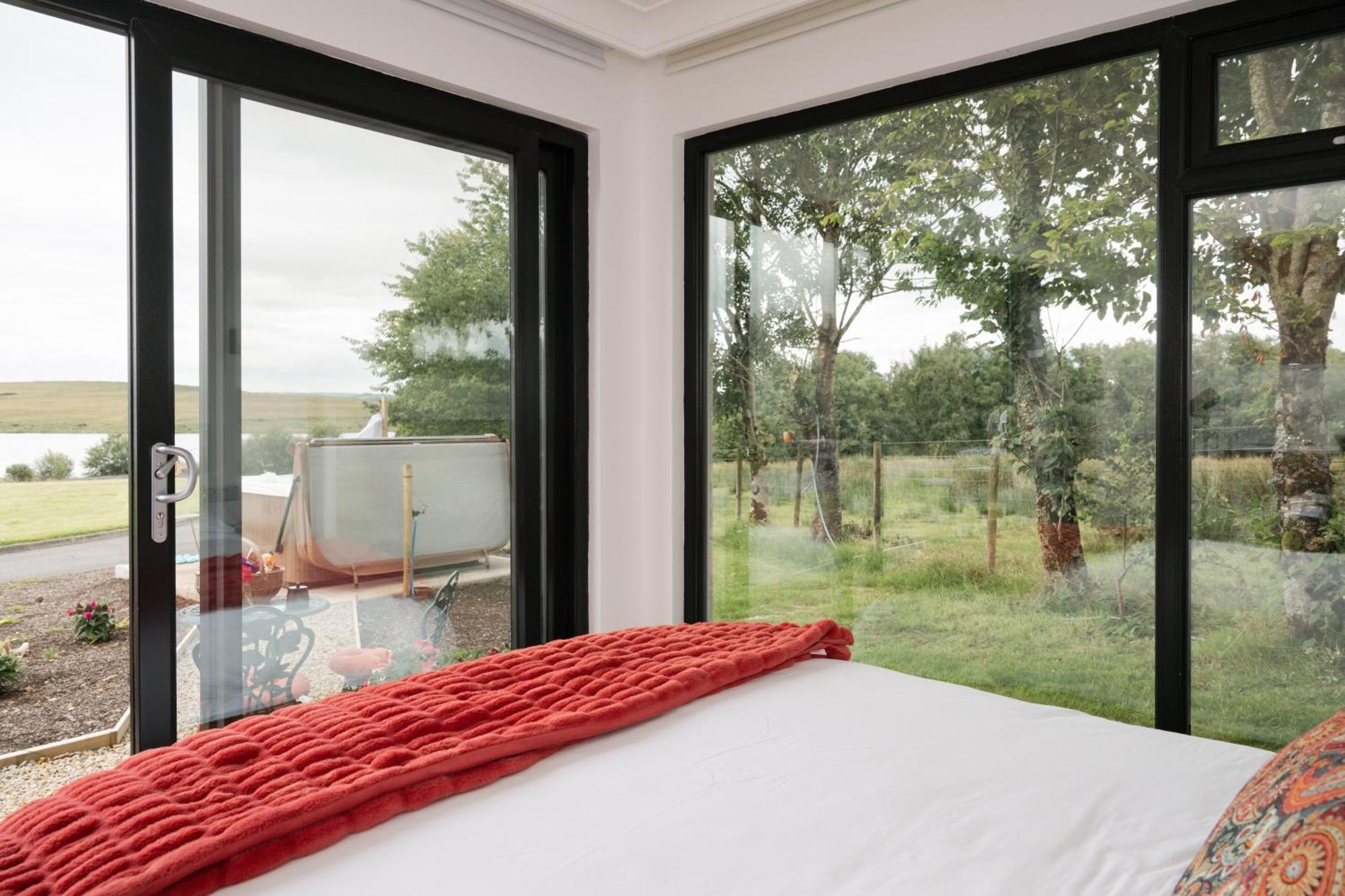 Lakescape - Waterfront Self- Catering Cabins Enniskillen Zewnętrze zdjęcie